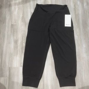Lululemon align jogger crop